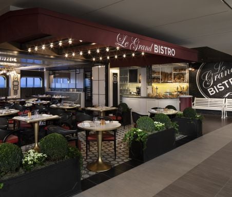 Le Grand Bistro 2